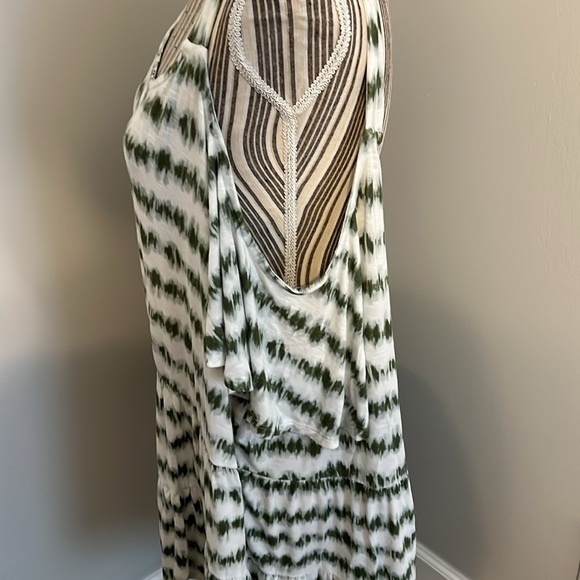 Lane Bryant Peekaboo Shoulder Top Size 30/32 - Picture 3 of 7